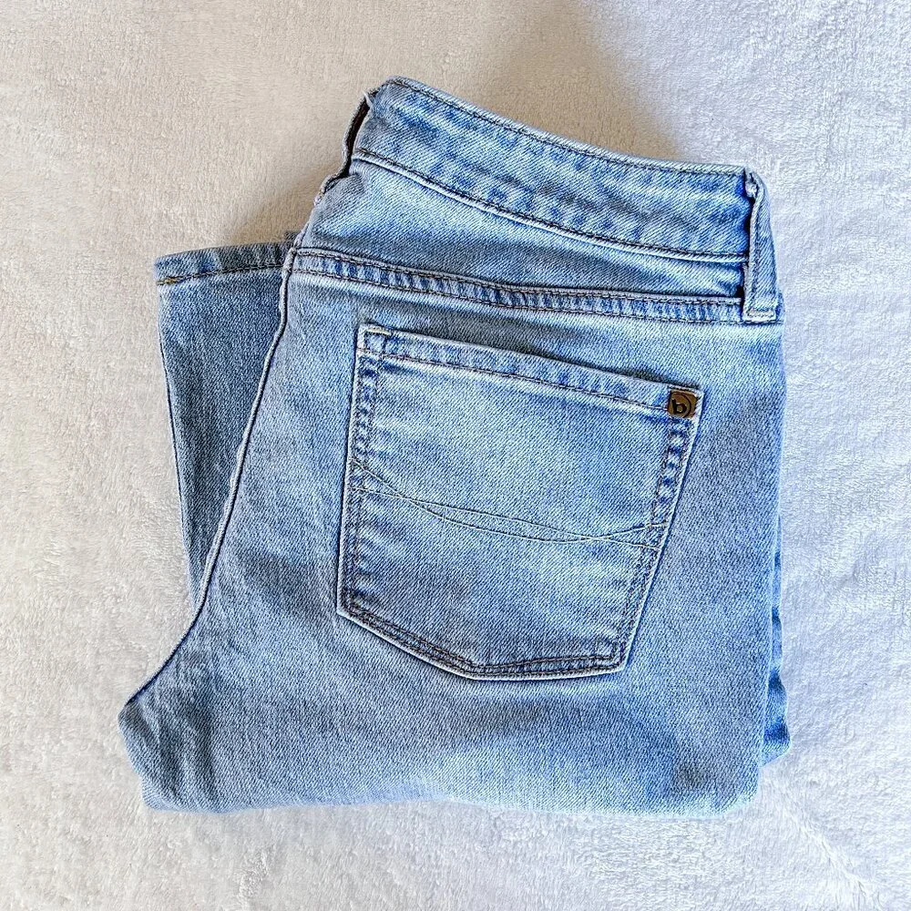 Women's B by Bullhead Pac Sun Jeans | Skinny Flare | Light Wash | Size 7 - Picture 6 of 14